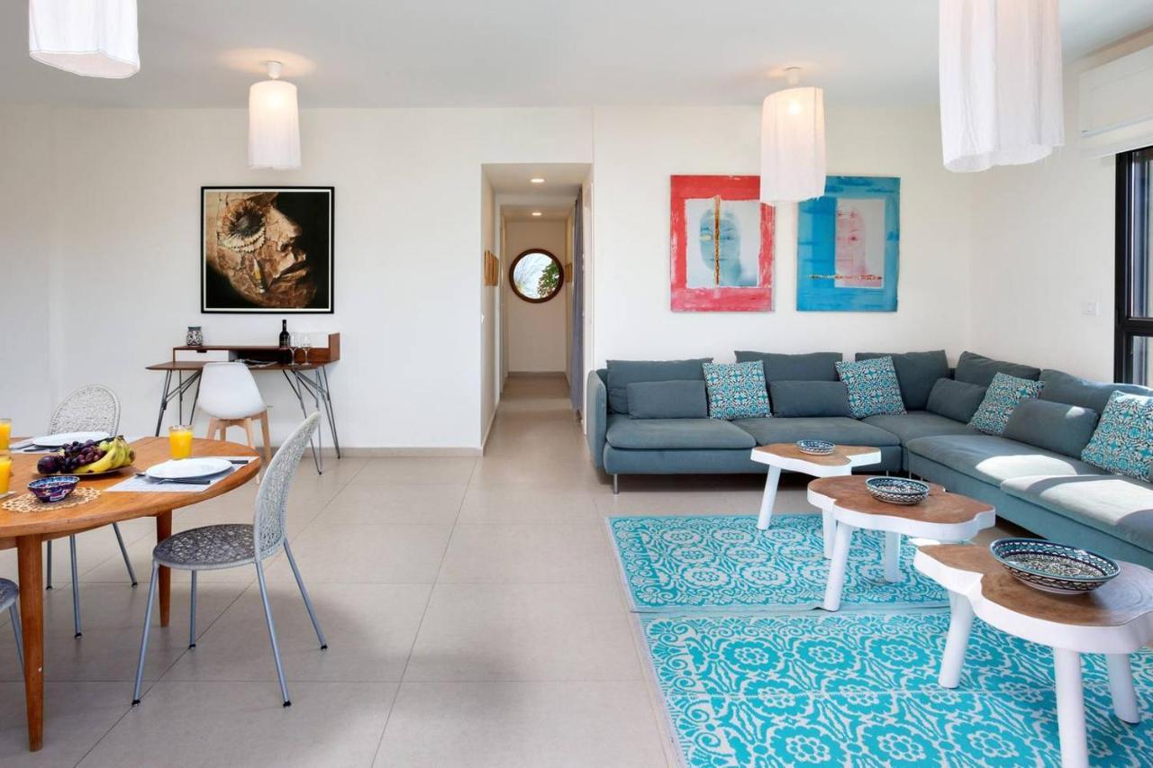 Sophisticated 3Br Penthouse In Jaffa'S Market Tel Aviv Exterior foto