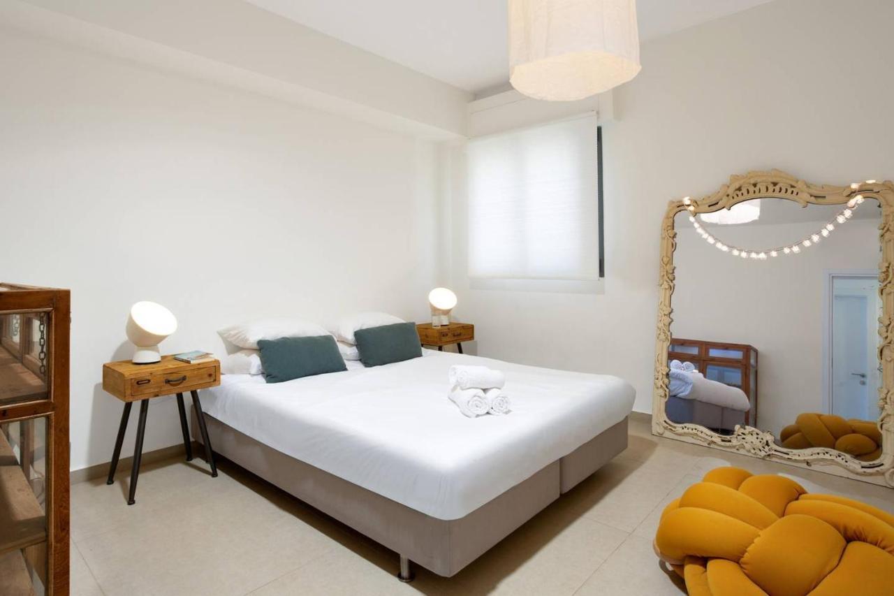 Sophisticated 3Br Penthouse In Jaffa'S Market Tel Aviv Exterior foto